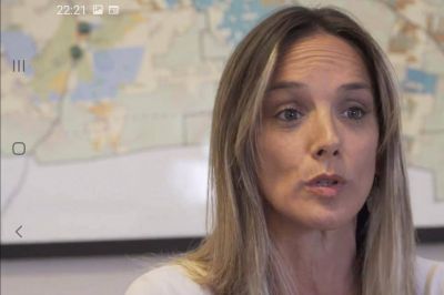 Malena Galmarini: �En el barrio 31 va a haber caudal y presi�n de agua para todo el barrio�