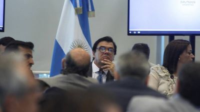 Felipe Sol�, Pesce y Moroni en el centro de los rumores de cambio de gabinete