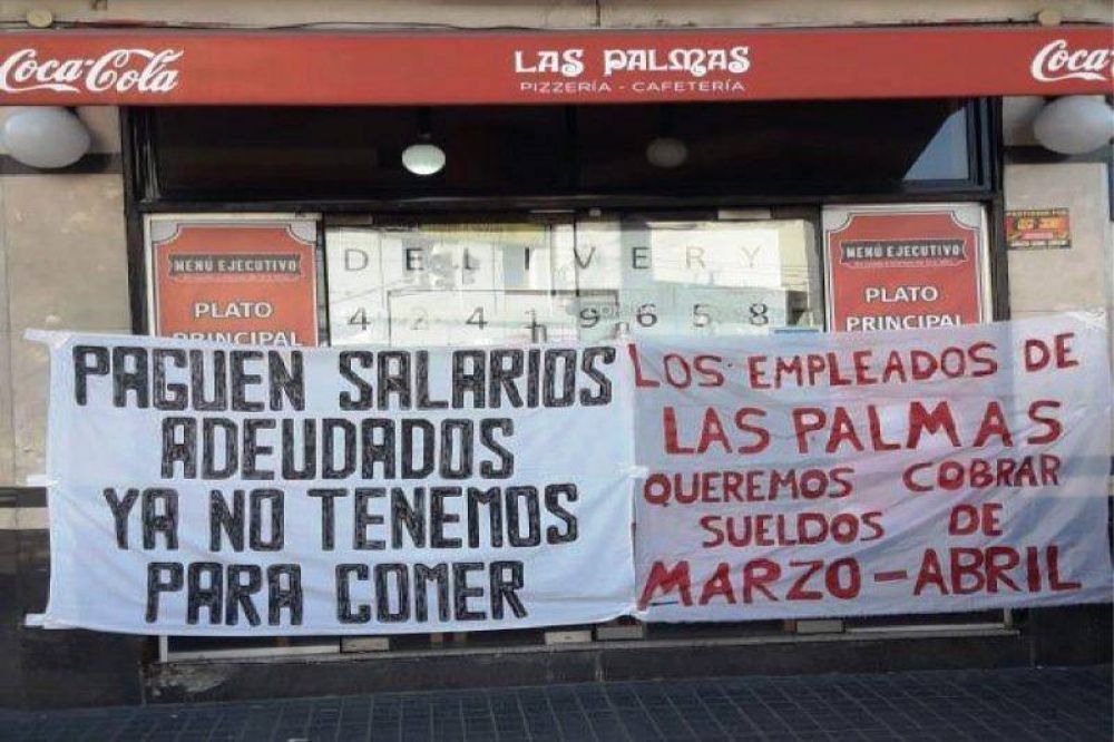 Luego de una semana de reclamo, trabajadores de la histrica pizzera Las Palmas de Lans consiguieron el pago de sus sueldos