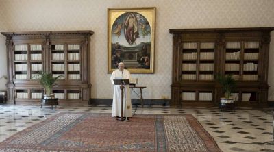 Regina Coeli: El Papa alienta a anunciar libremente el valor de la Vida y la Misericordia