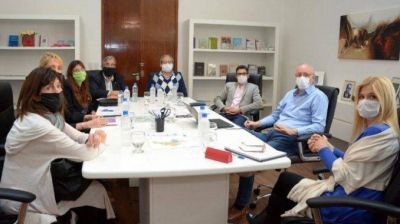 Magario y Gollan evaluaron las necesidades de los hospitales de La Matanza para garantizar la atenci�n por coronavirus