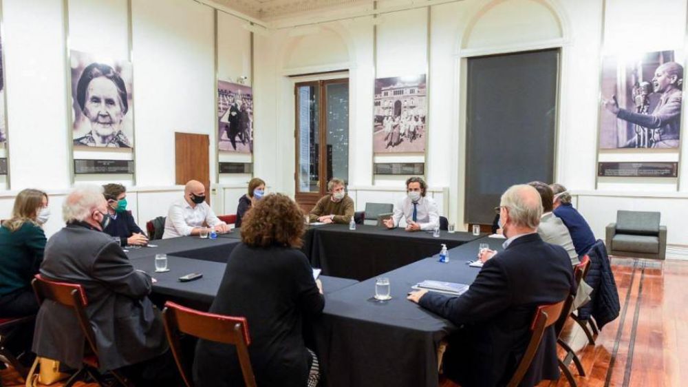 Fuerte presin a Larreta para que cierre los comercios y endurezca la cuarentena