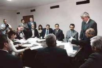 M�s de 4.000 abogados deber�n elegir entre 12 listas