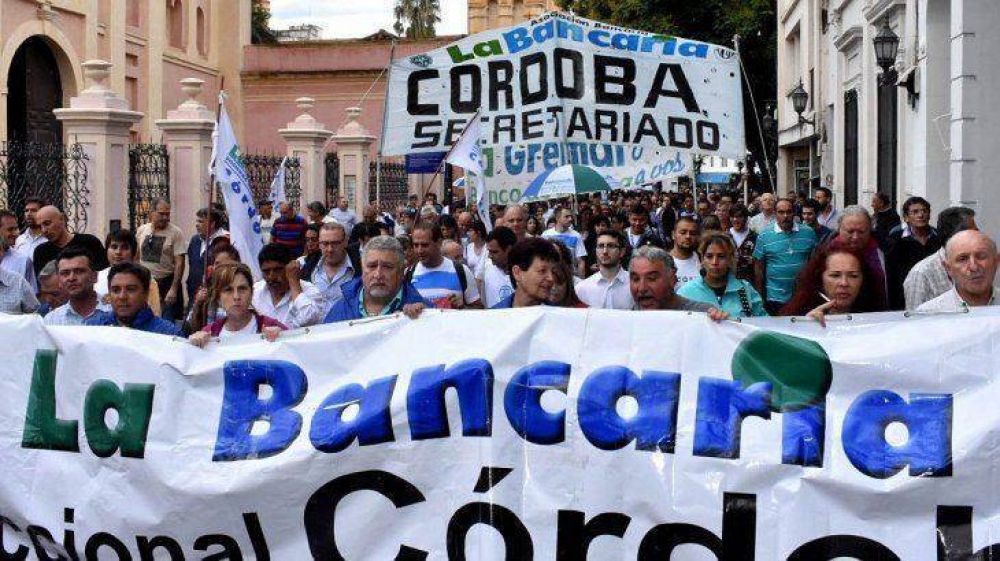 Bancarios lanzan en Crdoba un paro de 24 horas contra la reforma previsional