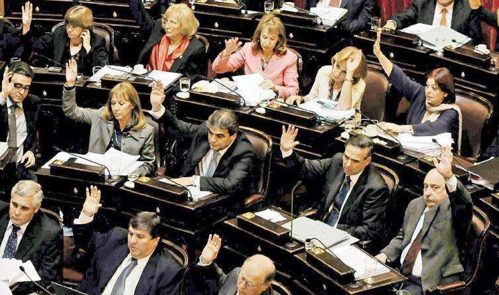 El Senado aprob� la ley de medios del kirchnerismo