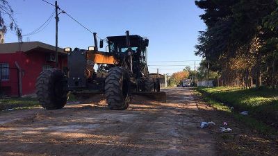 Escobar sigue adelante con obras de mejora y mantenimiento del espacio p�blico en todo el distrito