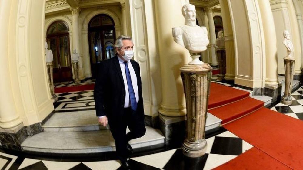 El Gobierno alimenta el fantasma de la anticuarentena y descuida la administracin de las restricciones