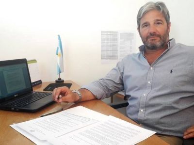 Volponi propone una prueba piloto para la apertura de la actividad deportiva