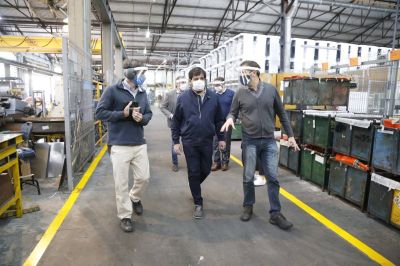 Fernando Moreira recorri� la f�brica Escorial, habilitada para trabajar durante la cuarentena