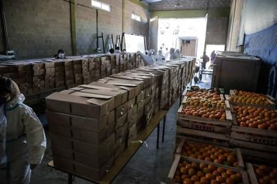 Entregan 6.000 viandas calientes a Villa Azul