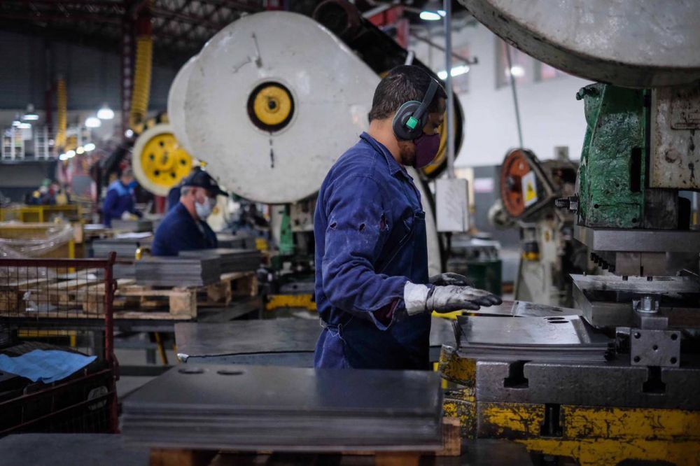 El Gobierno autoriz ms actividades econmicas en ocho municipios bonaerenses