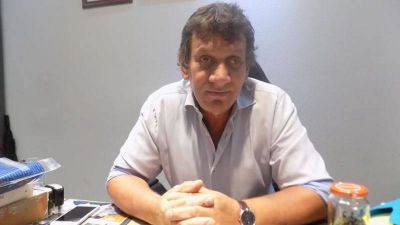 Simonetti reasumir� al frente del Centro Empleados de Comercio