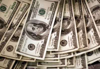 El BCRA busca frenar el drenaje de divisas de la econom�a tras la ca�da de reservas y de dep�sitos en d�lares