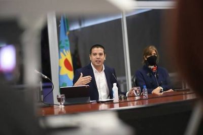 Domingo agitado para el Intendente Cristian Cardozo en La Costa tras el primer grupo de riesgo confirmado