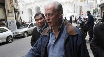 Fern�ndez pidi� posponer las paritarias y UPCN le advirti� que los estatales no ser�n 