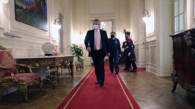 La pol�mica propuesta para salir de la crisis que 103 movimientos sociales le entregaron a Alberto Fern�ndez