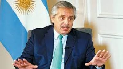 Alberto Fern�ndez repudi� la represi�n policial a una familia Qom