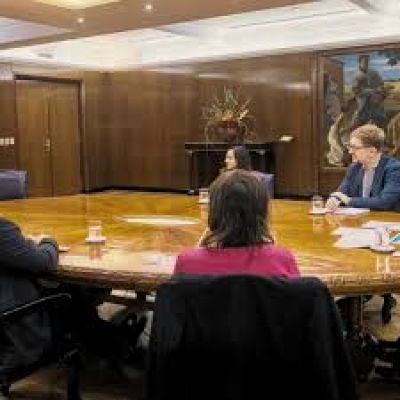 El Gobierno y los bonistas se cruzan por la capacidad de pago y el techo que fij� el FMI