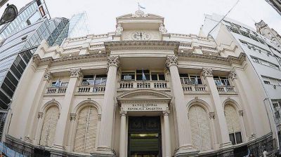 Los bancos no podr�n distribuir dividendos hasta fin de a�o para fortalecer el sistema