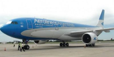 No habr� recortes salariales en Aerol�neas Argentinas para los tripulantes de cabina suspendidos