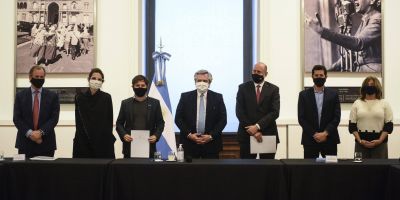 Segundo semestre: el Gobierno discute un plan y redise�a la gesti�n