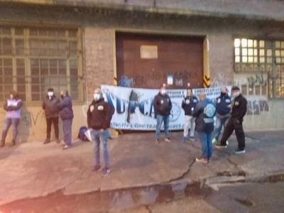 El Sindicato de Custodios realiza una medida de fuerza en Cooperativa el�ctrica