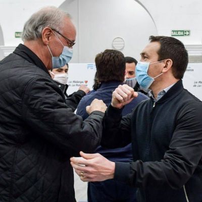 Watson particip� de encuentro de jefes comunales con los ministros Larroque y Gollan