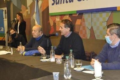 Mar Chiquita: Jorge Paredi anunció que los vecinos no pagarán el tendido de red de cloacas en Santa Clara del Mar 