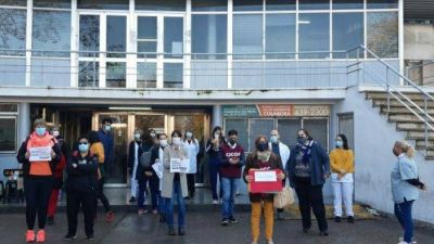 El Gobierno no pag� el �bono est�mulo� a 100.000 trabajadoras y trabajadores de la salud