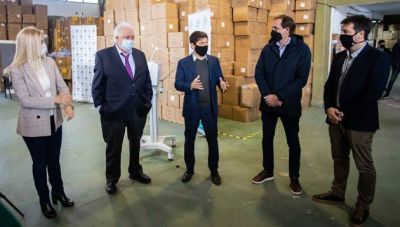 Coronavirus: Axel Kicillof entreg� tres nuevos respiradores al hospital Erill