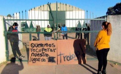 Desalojan a trabajadores de la planta de reciclado de Castex