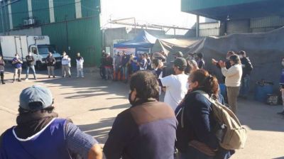 Reincorporacin de los trabajadores despedidos en Trento Vidrios