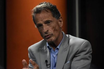 Claudio Belocopitt: �Si se mantiene estable el n�mero de casos, en cuatro o cinco semanas podr�a colapsar el sistema de salud