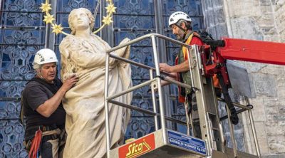 Levantan r�plica de estatua de la Virgen Mar�a destruida hace m�s de 100 a�os