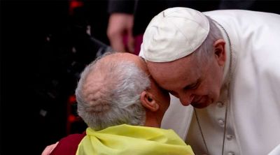 El Papa Francisco pide proteger a los mayores frente a la pandemia de coronavirus