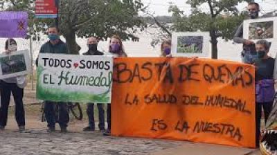 Incendios en las islas: Pastoral Social de Rosario advirti� sobre un 