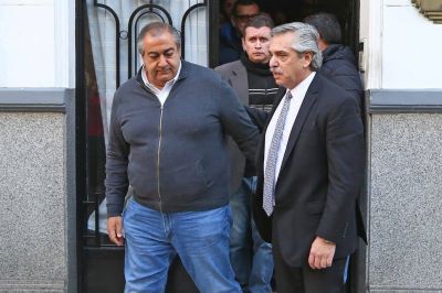 Alberto Fern�ndez entra en conflicto con los gremios estatales por las paritarias y el aguinaldo en cuotas