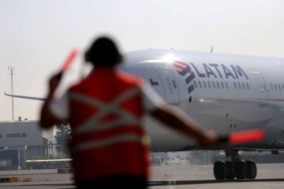 La CGT presiona para que los 1700 empleados de Latam cobren la doble indemnizaci�n