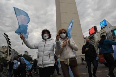 La oposicin dura se une detrs de Vicentin para resistir el plan de Perotti