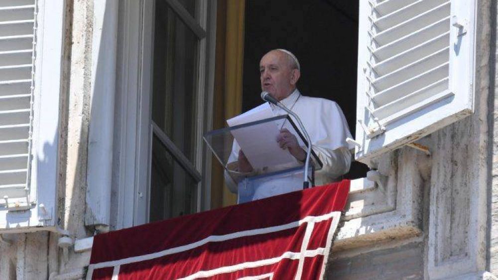 ngelus: El Papa habla de persecucin, hostilidad y sentimiento de abandono