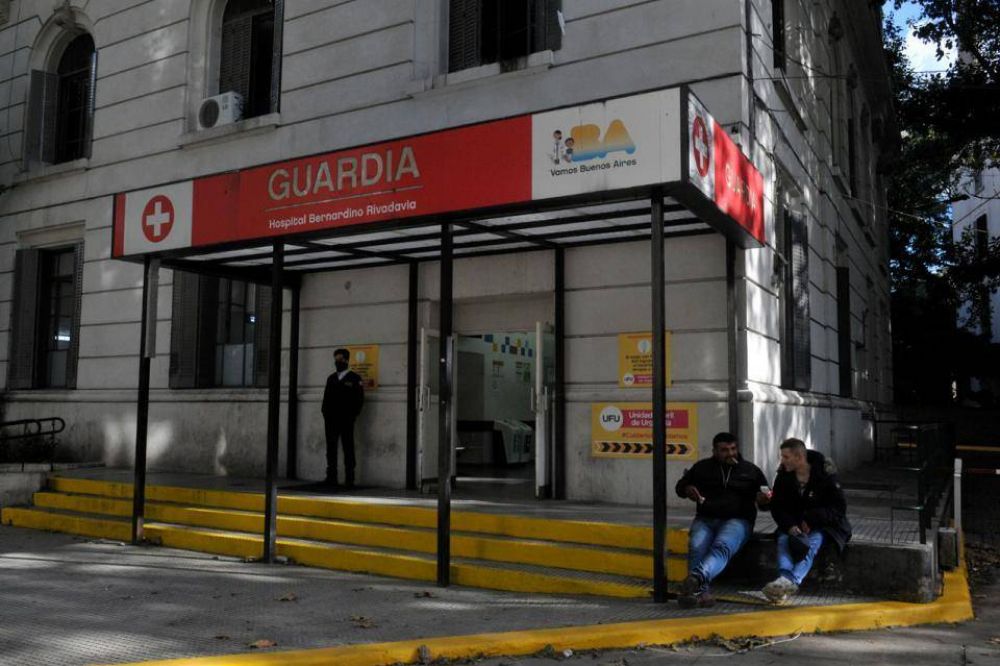 Coronavirus: muri un enfermero del Hospital Rivadavia y anuncian medidas de fuerza