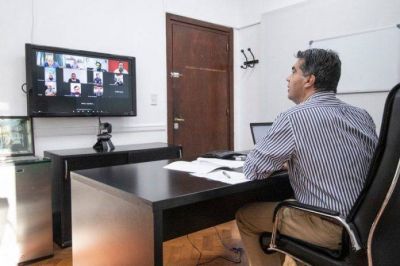 Acompa�amiento al gobierno de las 62 Organizaciones y del Frente Sindical del Interior