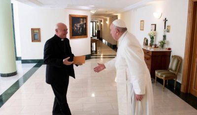 El Instituto Juan Pablo II presenta su nuevo plan de estudio al Papa Francisco