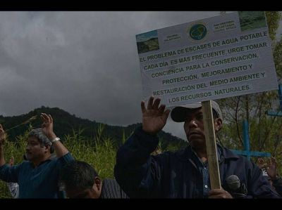 Piden en San Crist�bal revocar permiso de agua a Coca Cola