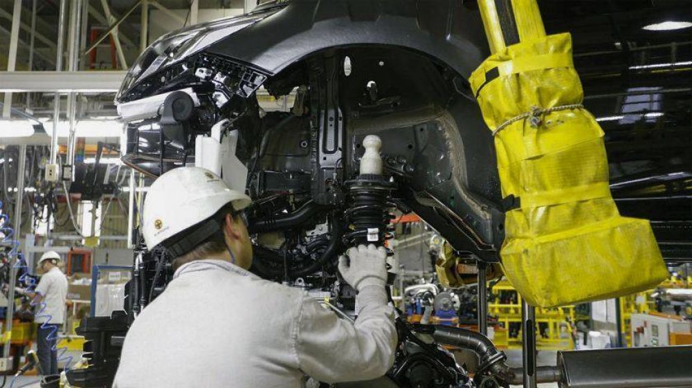 Pese al relajamiento de la cuarentena, la economa cay en mayo 14,9%