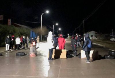 Santa Cruz: ardid judicial-patronal para impedir un reclamo del STIA