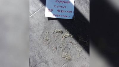 Hist�rico: Vecinos contaminados por COPETRO lograron que el municipio compruebe el holl�n de sus casas