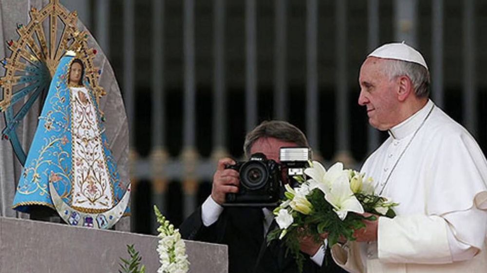 Mons. Lozano: 