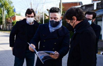 Axel Kicillof y Gustavo Men�ndez inauguraron obras en Merlo