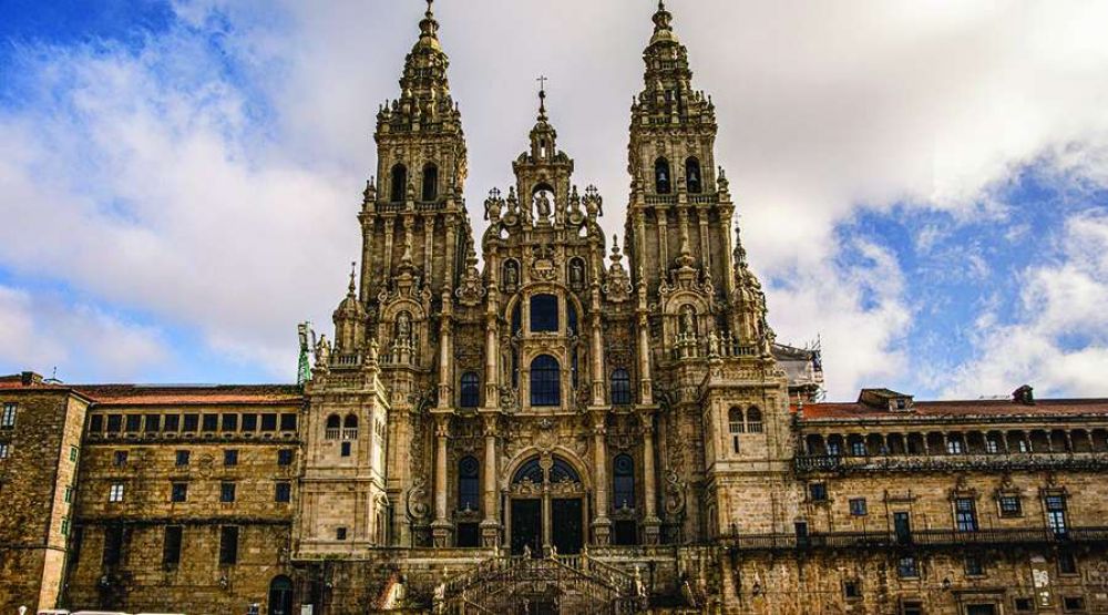 Arzobispo de Santiago de Compostela anima a prepararse para vivir Ao Santo 2021